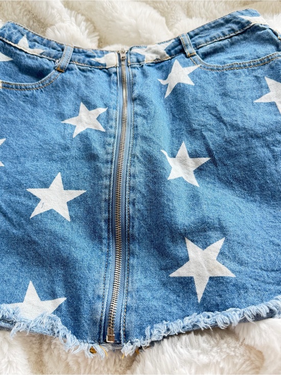 Le Lis Dresses & Skirts - Le Lis Blue Denim Mini Skirt with White Star Print